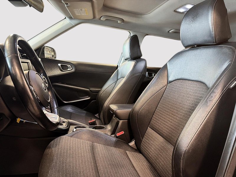 2021 Kia Soul EX Heated seats + Back up Camera