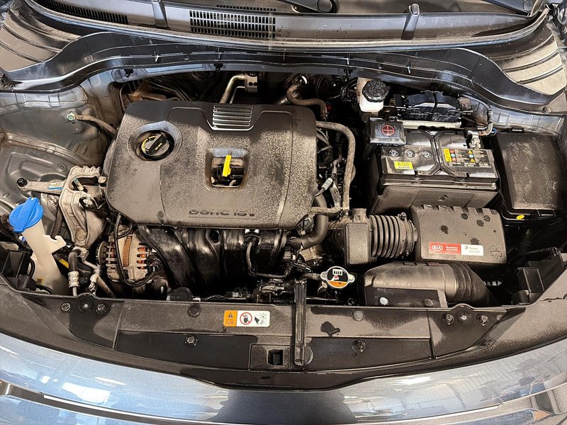 2021 Kia Soul LX A/C + Backup camera