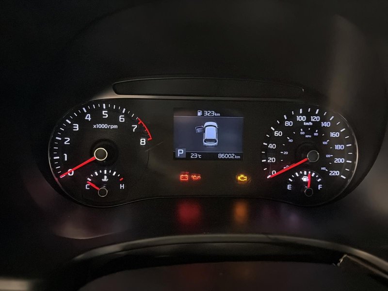 2021 Kia Soul LX A/C + Backup camera