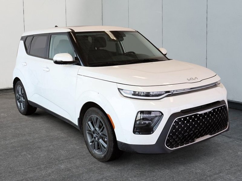 2022 Kia Soul EX Plus | Toit-Ouvrant | Camera | ***Big Screen/AppleCarplay***