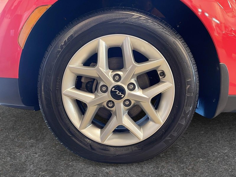 2022 Kia Soul EX Heated seats + Back up Camera