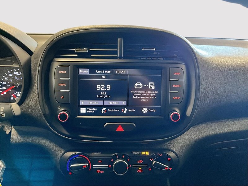 2022 Kia Soul EX Heated seats + Back up Camera