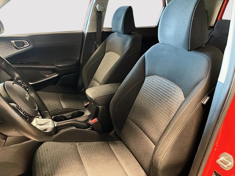 2022 Kia Soul EX Heated seats + Back up Camera