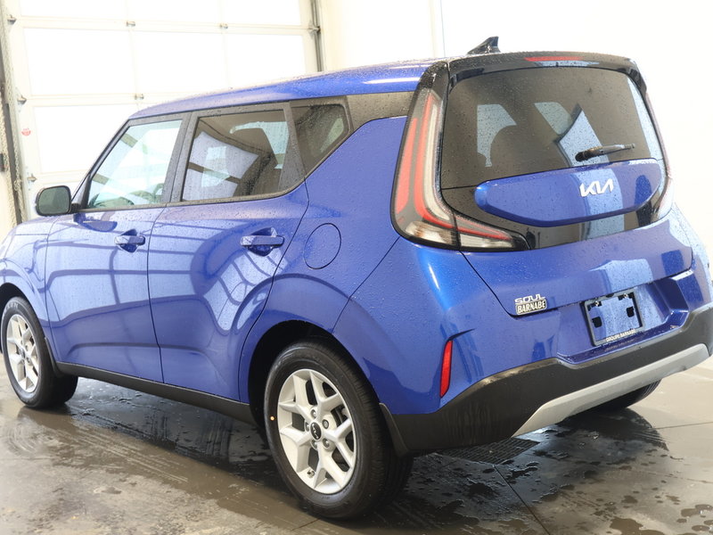 2024 Kia Soul EX | Like New ! |