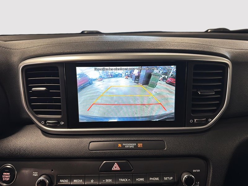 2021 Kia Sportage EX AWD + Panoramic roof + Carplay