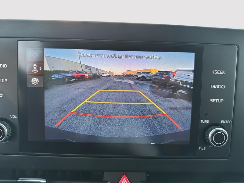 2024 Kia Sportage LX Heated seats - Apple Car Play