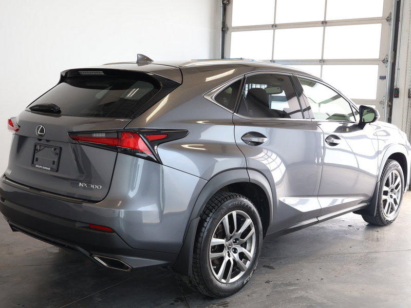 2020 Lexus NX 300 AWD TOIT-OUVRANT | LEATHER - WINTER TIRES - LOW KM |