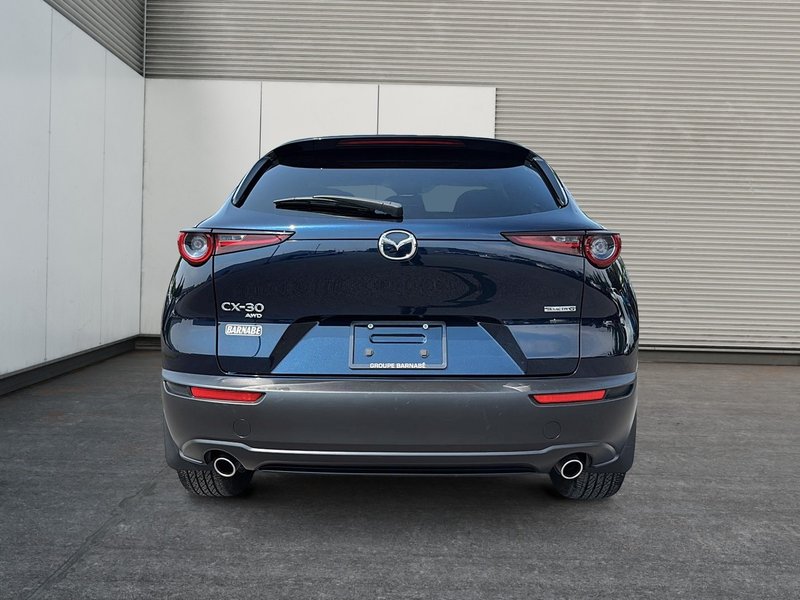 2023 Mazda CX-30 GS Carplay + heated seats + Back up cam