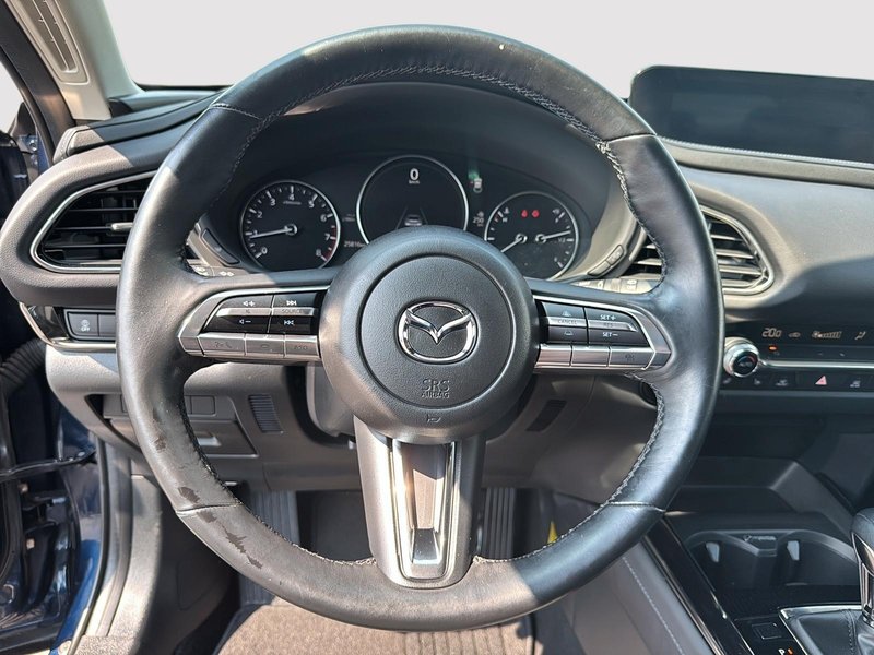 2023 Mazda CX-30 GS Carplay + heated seats + Back up cam