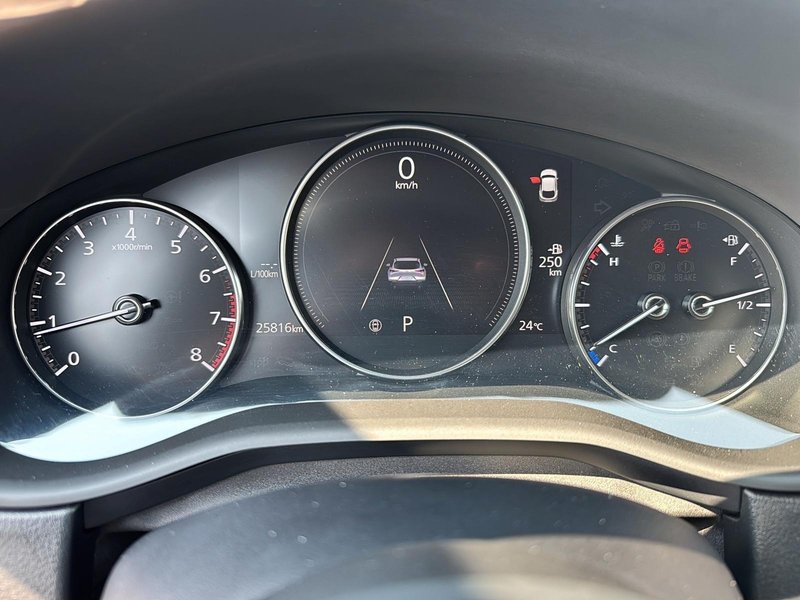 2023 Mazda CX-30 GS Carplay + heated seats + Back up cam
