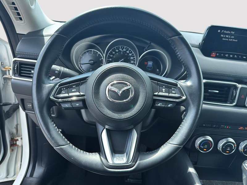 2019 Mazda CX-5 GS AWD + Carplay + Back up camera + Heated seats