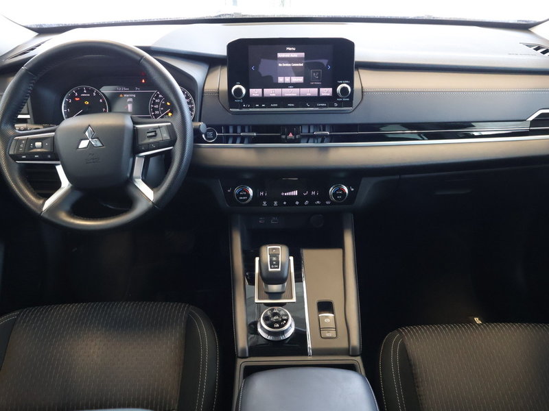 2022 Mitsubishi Outlander ES AWC