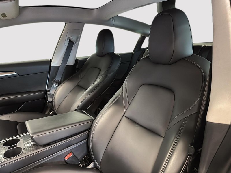 Tesla Model 3  2023 Cuir + Ecran 15 pouces