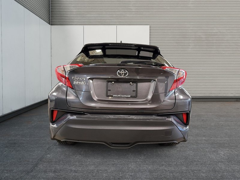 2019 Toyota C-HR  A/C + Backup camera