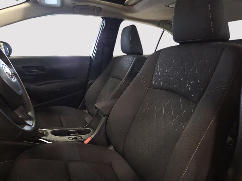 Toyota Corolla LE 2025 Toit Ouvrant +Sièges chauffants + Camera de recul