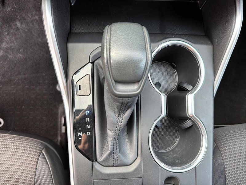 Toyota Highlander LE 2020 AWD + Sièges chauffants + Caméra de recul