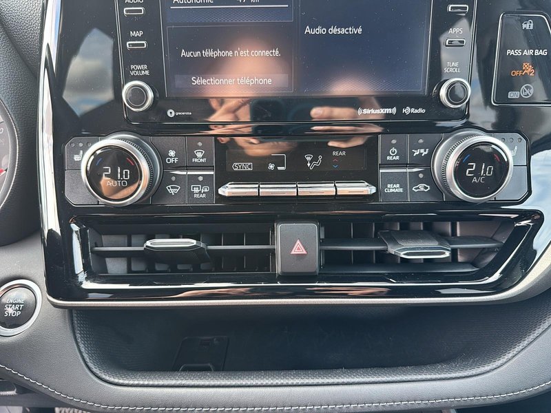 Toyota Highlander LE 2020 AWD + Sièges chauffants + Caméra de recul