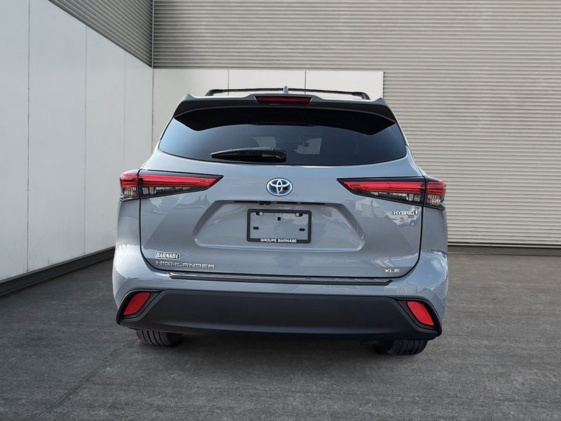 Toyota Highlander Hybrid XLE AWD 2023 SIÈGES MEMOIRES - VOLANT CHAUFFANT - NAVIGATION