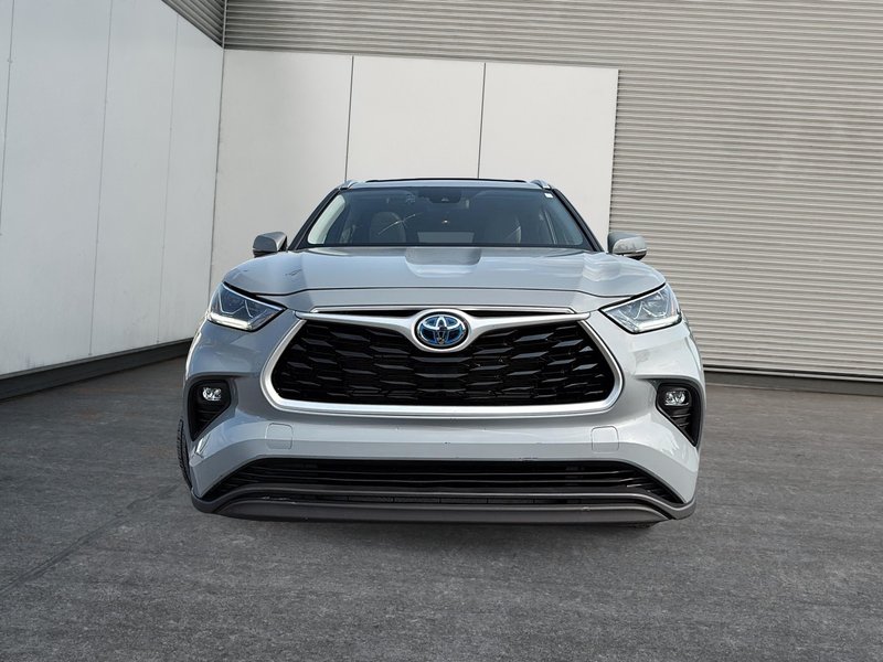 Toyota Highlander Hybrid XLE AWD 2023 SIÈGES MEMOIRES - VOLANT CHAUFFANT - NAVIGATION