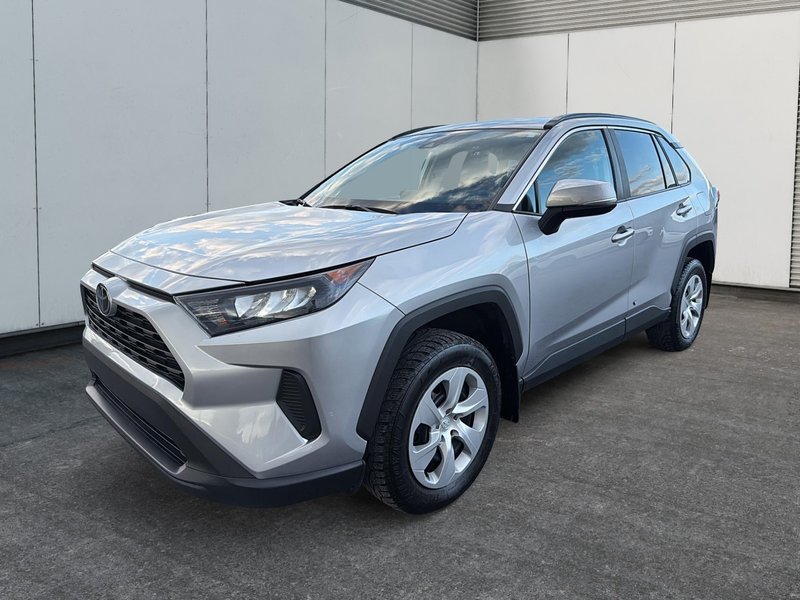 Toyota RAV4 LE 2021 Sièges chauffants - Apple Car Play