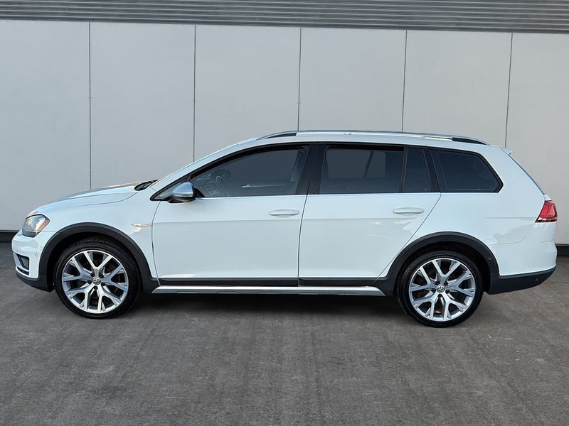 Volkswagen GOLF ALLTRACK Highline 2017 Toit panoramique - Sièges électrique - DSG - AWD