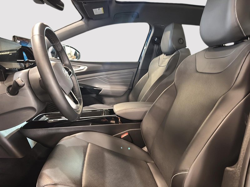 Volkswagen ID.4 Pro AWD 2023 AWD+ CUIR - NAVIGATION - ALLIAGE |