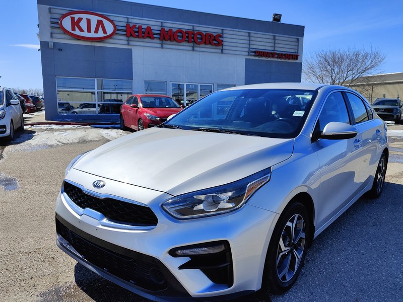 2019 Kia Forte EX/APPLE CAR PLAY/ROOF/BACKUP CAM LOCAL ONE OWNER