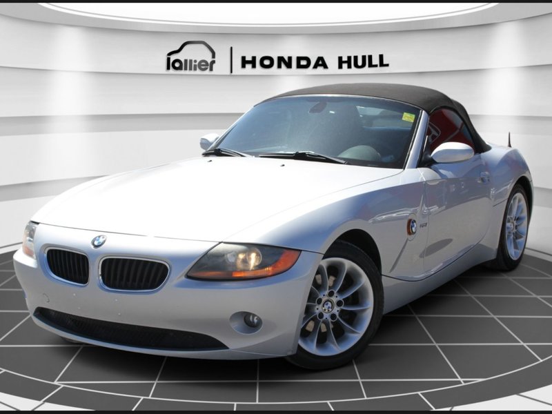 2004 BMW Z4 2.5i Roadster in Gatineau, Quebec