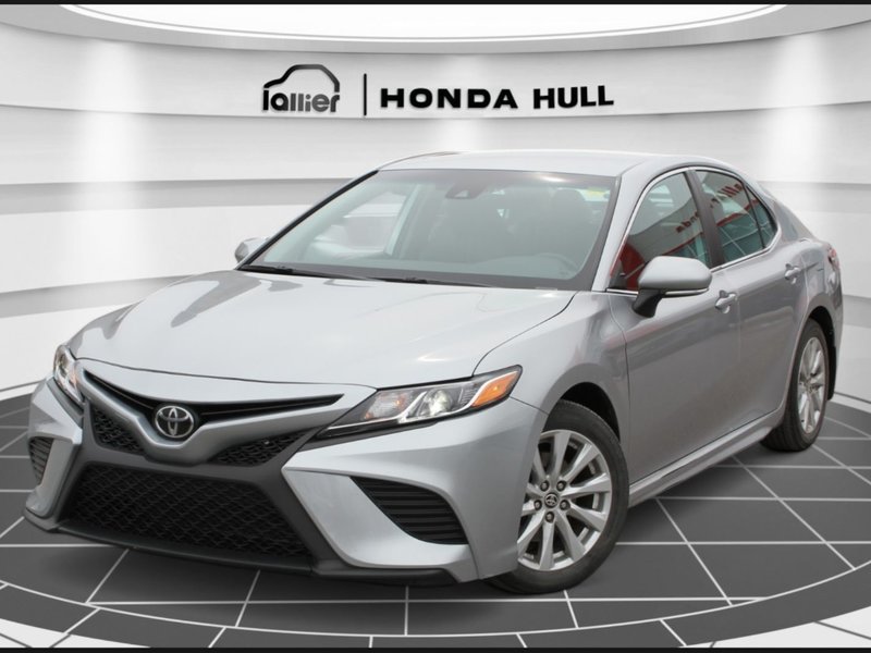 2020 Toyota Camry SE in Gatineau, Quebec
