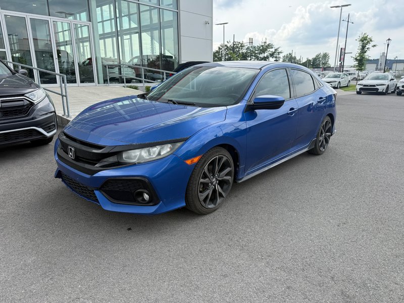 2018 Honda Civic Hatchback Sport in Montreal, Quebec