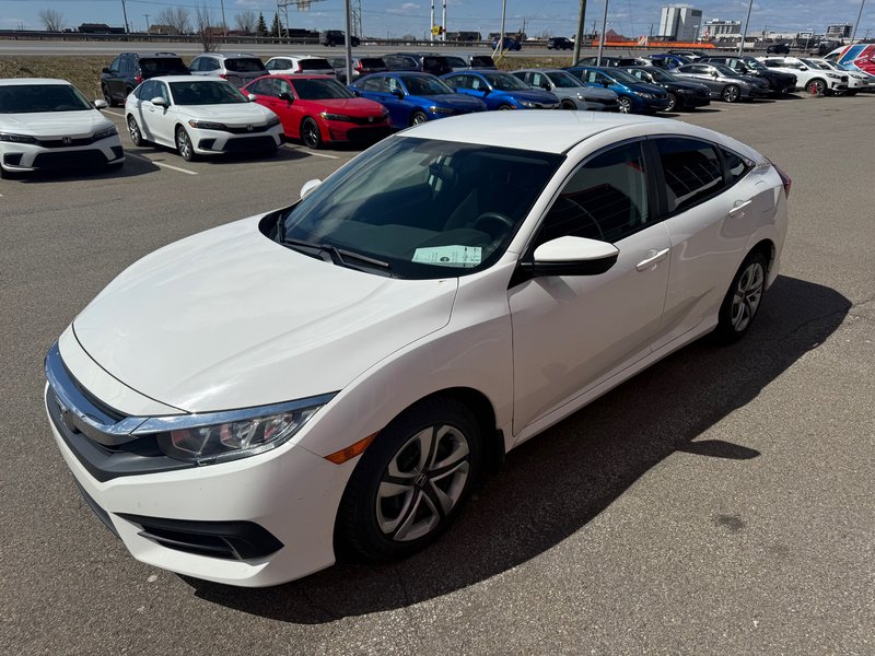 Honda Civic Sedan LX 2017 à Lachenaie, Québec
