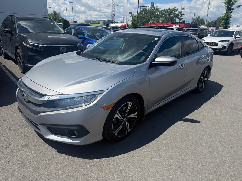 2018 Honda Civic Sedan Touring in Montreal, Quebec
