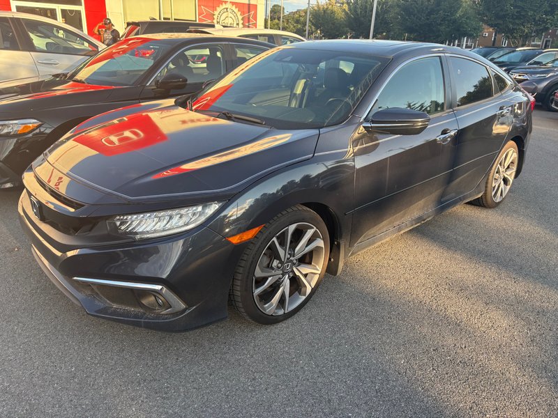 2019 Honda Civic Sedan Touring in Montréal, Quebec
