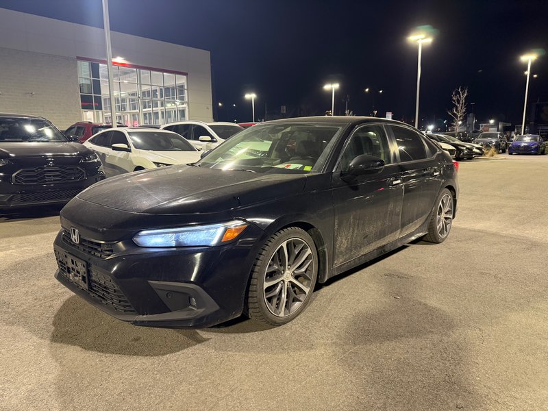 2022 Honda Civic Sedan Touring in Montreal, Quebec