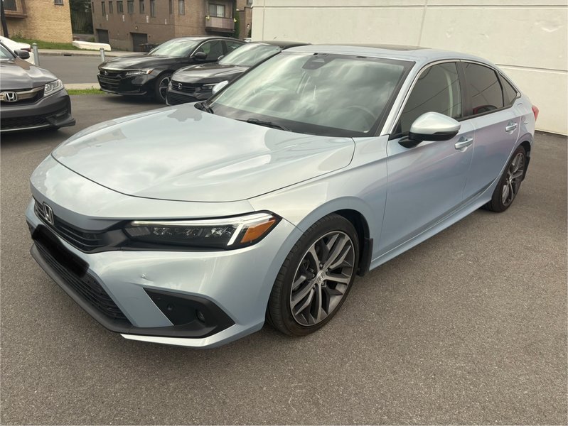 2022 Honda Civic Sedan Touring in Montréal, Quebec