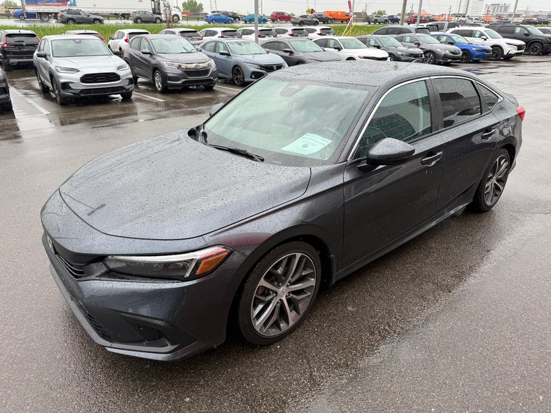 2023 Honda Civic Sedan Touring in Lachenaie, Quebec