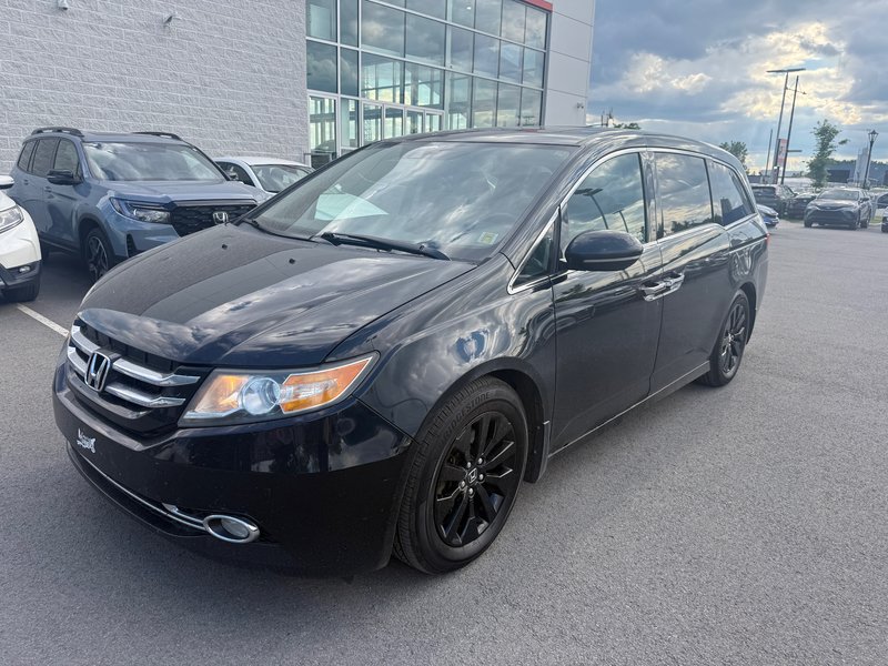 2016 Honda Odyssey Touring in Montreal, Quebec