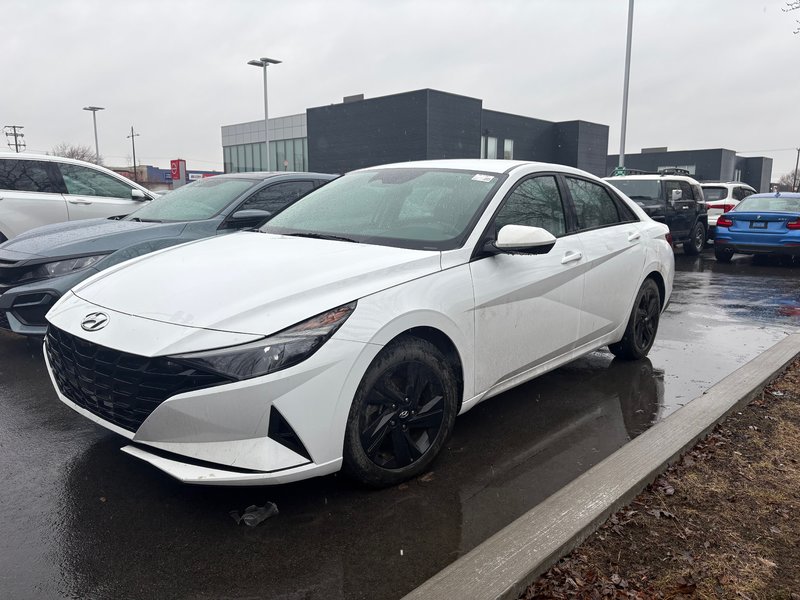 Hyundai Elantra Preferred 2022 à Montréal, Québec