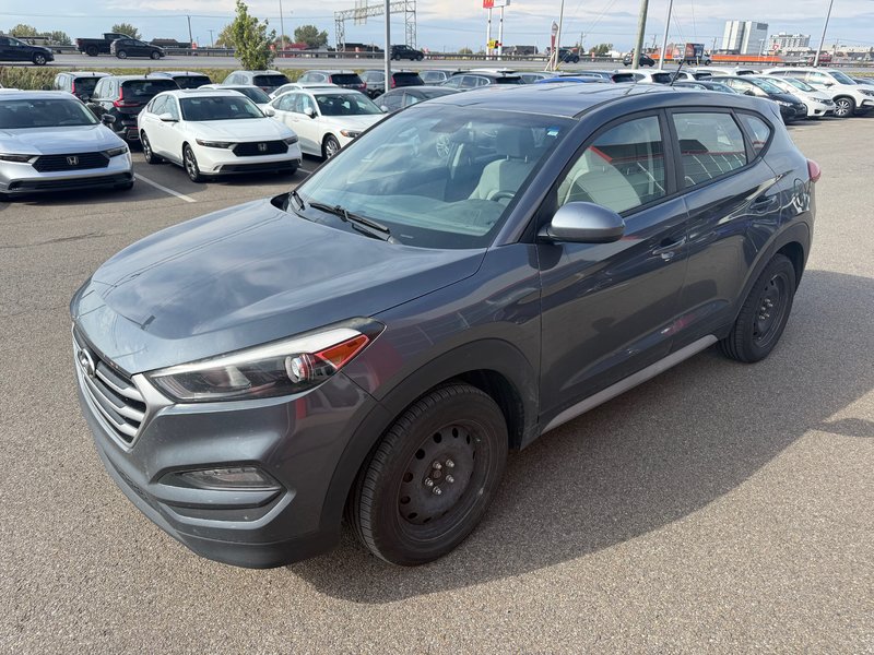 Hyundai Tucson AWD/21 DOSSIERS D'ENTRETIENT 2017 à Lachenaie, Québec