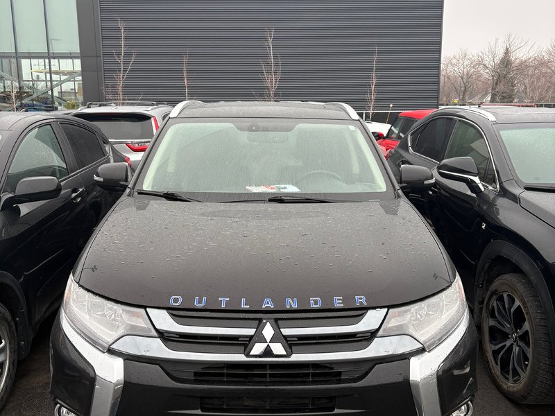2018 Mitsubishi Outlander PHEV in Montreal, Quebec
