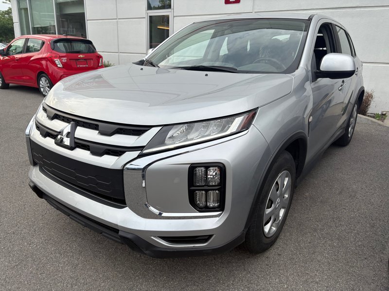2020 Mitsubishi RVR ES in Montréal, Quebec