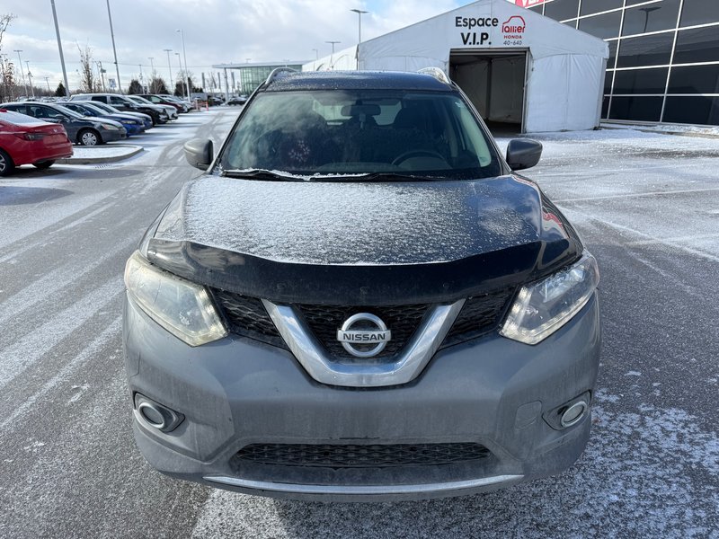Nissan Rogue SV AWD 2016 à Lachenaie, Québec