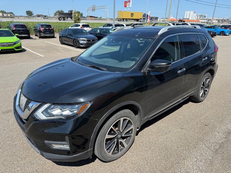 Nissan Rogue SL/AWD/16 DOSSIERS ENTRETIENT/JAMAIS ACCIDENTÉ 2017 à Lachenaie, Québec