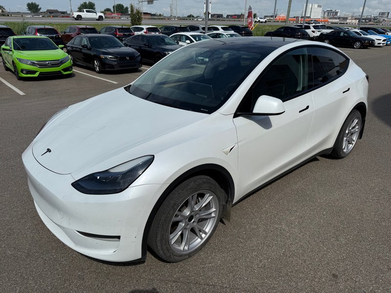 2023 Tesla Model Y STANDARD RANGE/RWD/UN PROPRIÉTAIRE in Lachenaie, Quebec