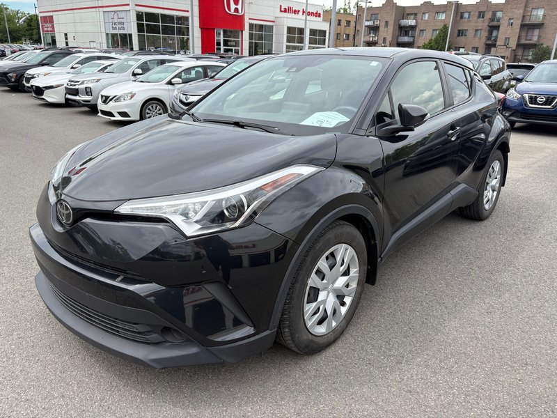 Toyota C-HR  2019 à Montréal, Québec