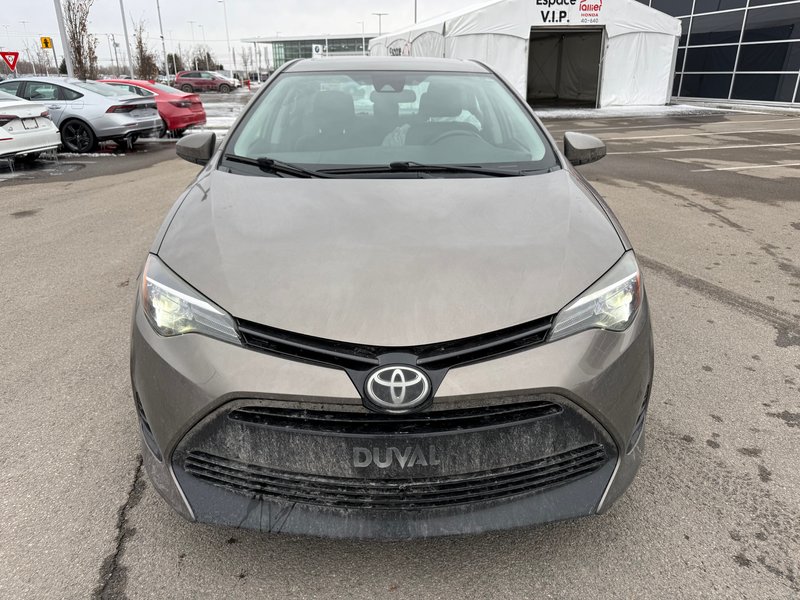 2017 Toyota Corolla LE in Lachenaie, Quebec