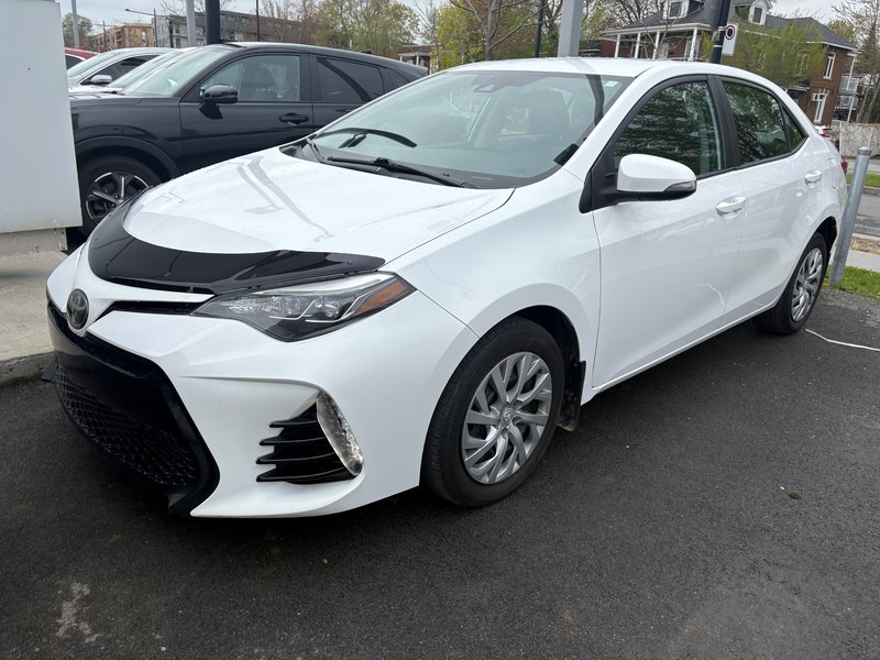 2018 Toyota Corolla SE in Montréal, Quebec