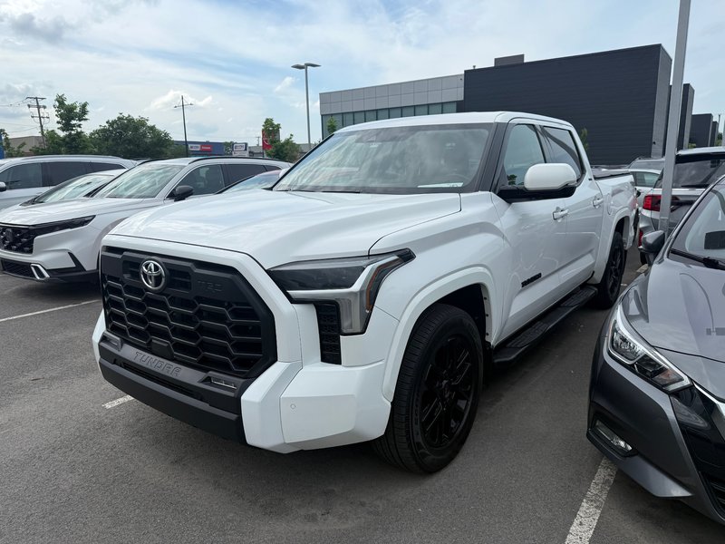 2023 Toyota Tundra SR in Montreal, Quebec