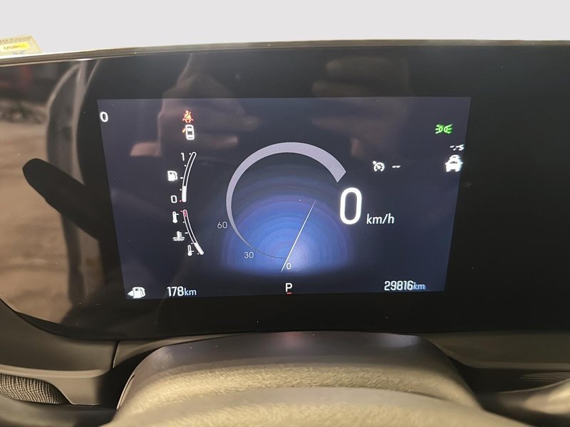 Buick Envista Sport Touring 2025 CUIR • SIÈGES CHAUFFANTS • CARPLAY • CAMÉRA DE RECUL • BLUETOOTH •+++