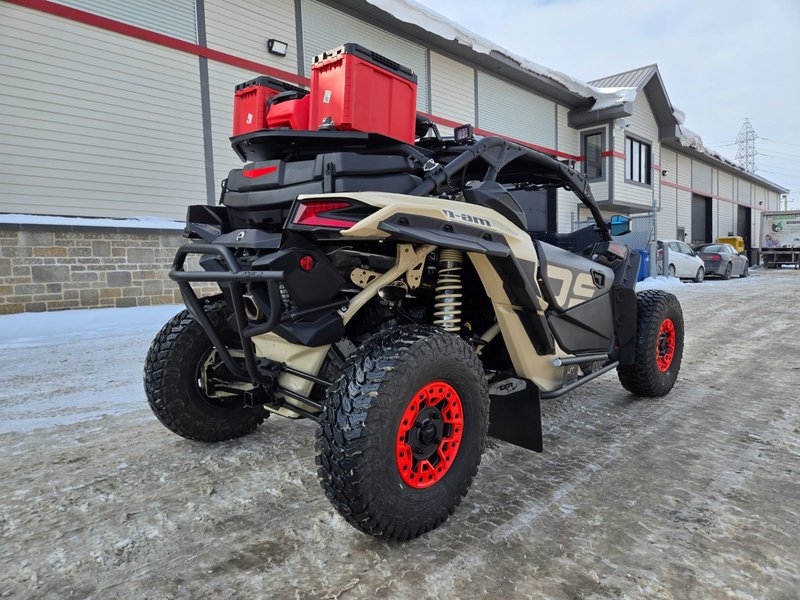 2021 CANAM MAVERICK X DS TURBO RR !! LITERALLY NEW ONLY 656 KM !!